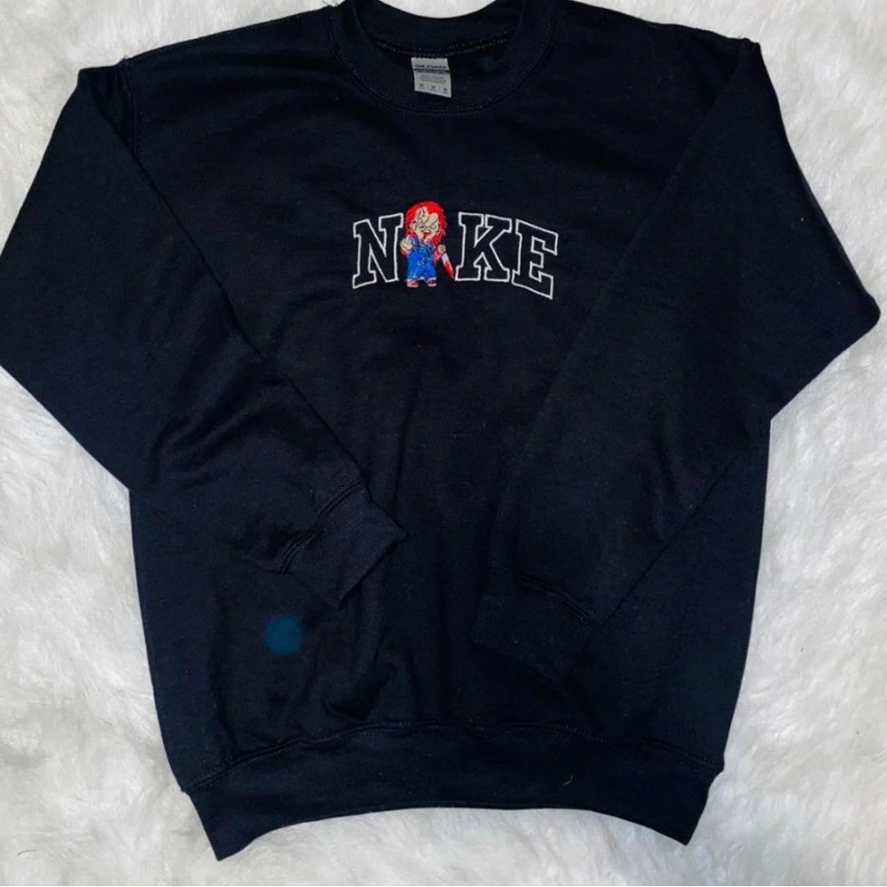 Chucky crewneck